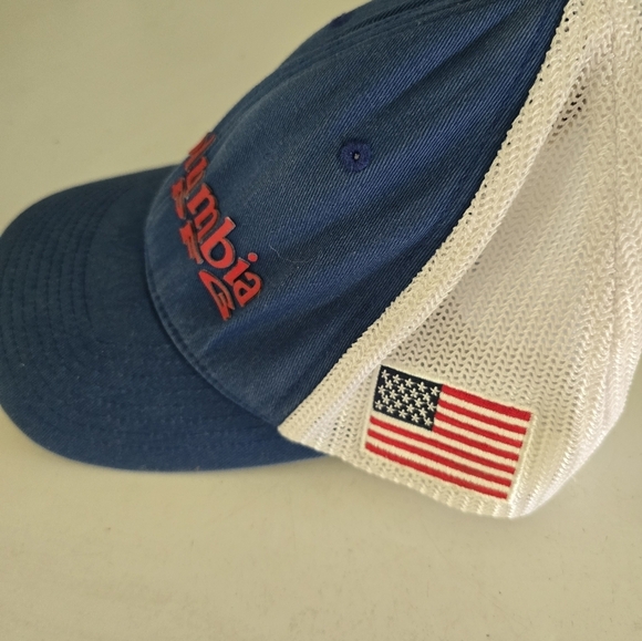 Mens L/XL Columbia Hat  Flag On The Side Flexfit PFG - Picture 3 of 4
